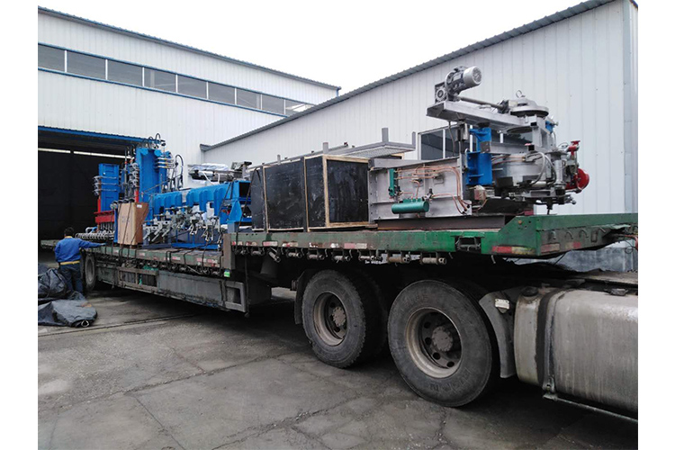 行列機(jī)，供料機(jī)發(fā)貨